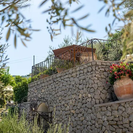 Penthouse Donna Carmela וילה