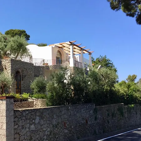 Penthouse Donna Carmela *