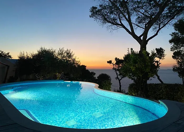 וילה Penthouse Donna Carmela