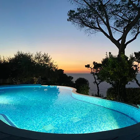 Villa Penthouse Donna Carmela