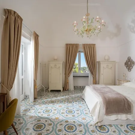 Villa Penthouse Donna Carmela *