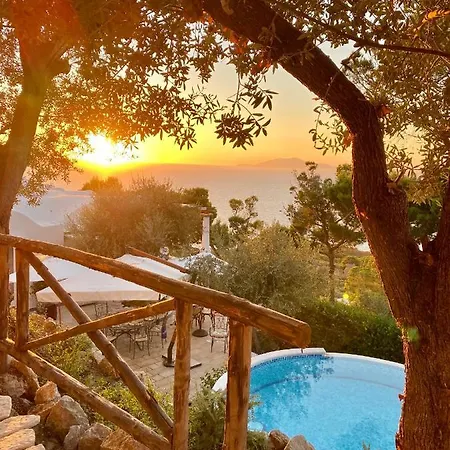 Penthouse Donna Carmela