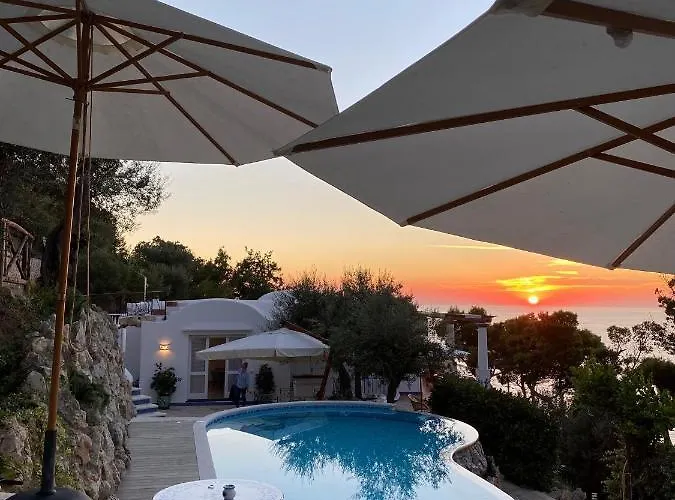 Penthouse Donna Carmela Villa