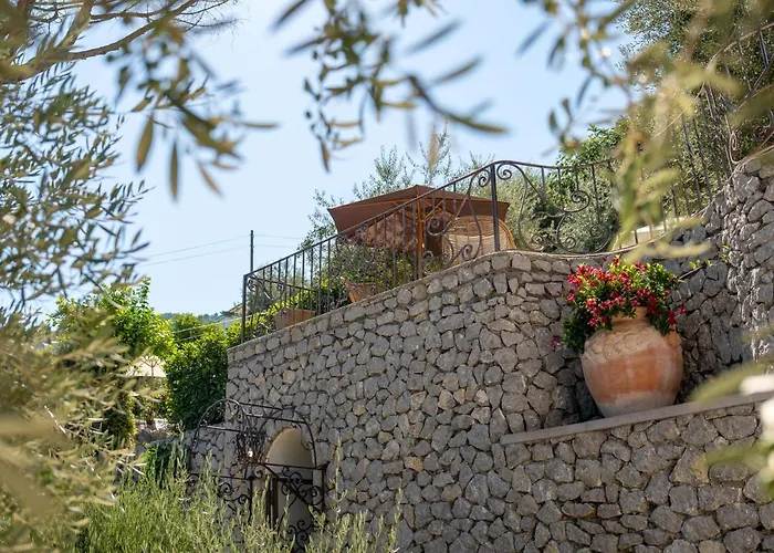 Penthouse Donna Carmela Villa