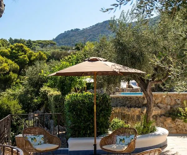 Villa Penthouse Donna Carmela *